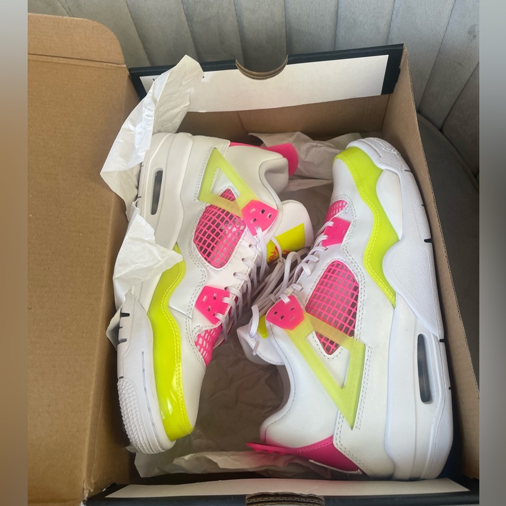 JORDAN 4 RETRO WHITE LEMON PINK - Picture 2 of 12